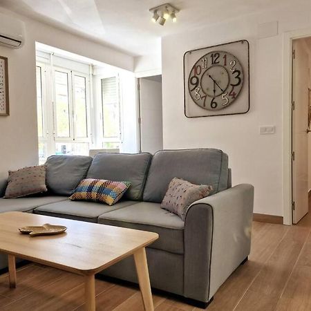 Moderno Apartamento Sevilla Zona Nervion. Wifi/Ac ภายนอก รูปภาพ